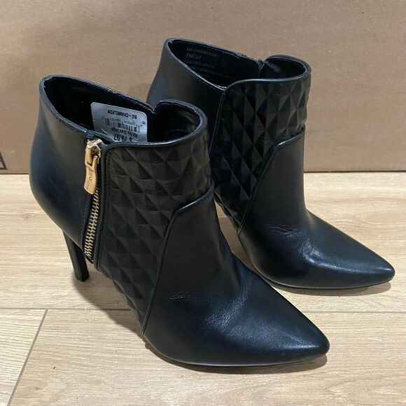 BCBGeneration Women's Chameleon Stiletto Booties - 7 (37) - Picture 9 of 12